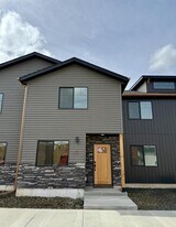 3780 Philbin Rd in Pocatello, ID - Building Photo