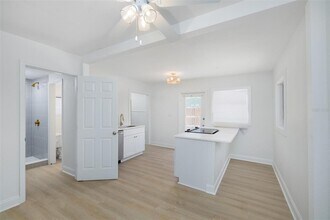 618 7th Ave N in St. Petersburg, FL - Building Photo - Building Photo