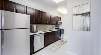 Braemar Place in Brampton, ON - Building Photo - Building Photo