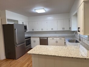 4022 E Horne Ave in Farmville, NC - Building Photo - Building Photo