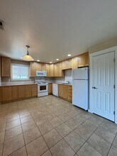 2241 Airport Rd in Ellensburg, WA - Building Photo - Building Photo