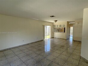 9810 SW 222nd Terrace in Cutler Bay, FL - Building Photo - Building Photo