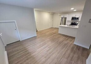 815 St Mary's Rd in Winnipeg, MB - Building Photo