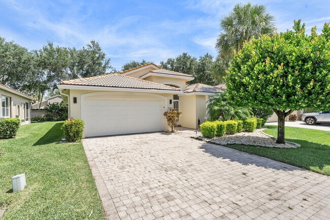 6887 Viale Elizabeth