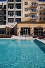 Lofts at Watters Creek Apartments in Allen, TX - Foto de edificio - Building Photo