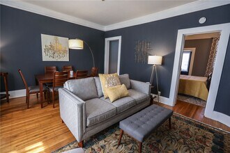17 Russell St in Rochester, NY - Building Photo - Building Photo
