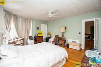 234 Cypress St, Unit 1 in Brookline, MA - Building Photo - Building Photo