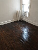 874 Granite St in Philadelphia, PA - Building Photo