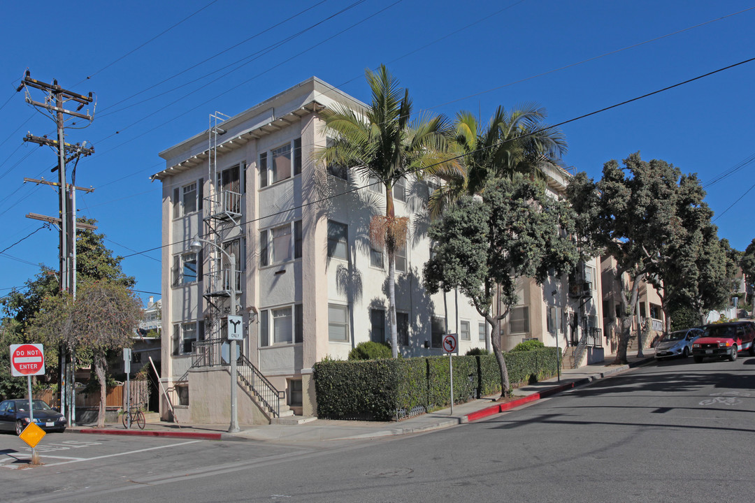 3025 2nd St in Santa Monica, CA - Building Photo