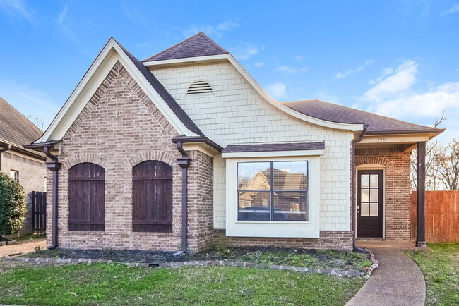 property at 1981 Rochelle Ln