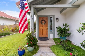 1987 Willow Ridge Dr in Vista, CA - Building Photo - Building Photo