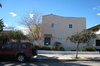 827 Mariposa St in Glendale, CA - Building Photo - Building Photo