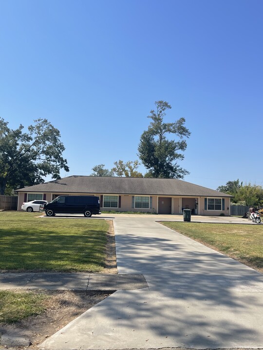 2804 Hazel St in Lake Charles, LA - Building Photo