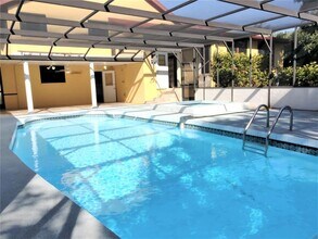 805 La Guna Dr in Venice, FL - Building Photo - Building Photo