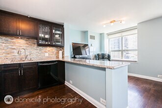 474 N Lake Shore Dr, Unit 4611 in Chicago, IL - Building Photo - Building Photo