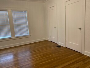 433 Robert Dr in Corpus Christi, TX - Building Photo - Building Photo