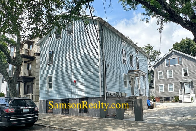 18 Fremont St in Providence, RI - Building Photo - Building Photo