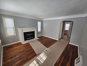 16307 Eastburn St in Detroit, MI - Building Photo - Building Photo