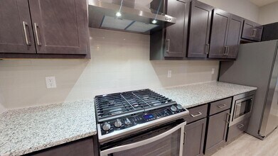 9899 Dailey Dr in Caledonia, MI - Building Photo - Building Photo