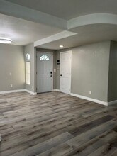 12580 Fairoaks Ln in Riverside, CA - Building Photo - Building Photo