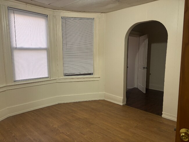 615 Court St in Elizabeth, NJ - Foto de edificio - Building Photo