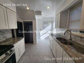 16306 Delrey Ave in Cleveland, OH - Building Photo - Building Photo