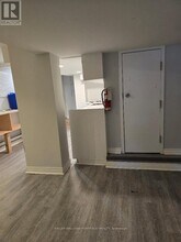 223 Fairview Ave in Toronto, ON - Building Photo - Building Photo