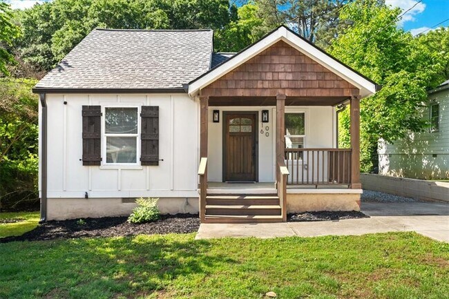 property at 1060 Regent St SW