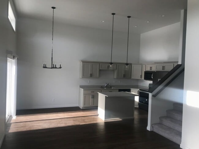 301 Toronto Dr in Hillsboro, ND - Building Photo - Building Photo