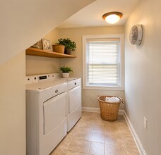 1128 Caldwell Ave, Unit Fl 2 in Union Township, NJ - Building Photo - Building Photo