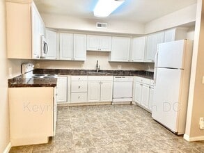 17405 Pipers Way in Olney, MD - Building Photo - Building Photo