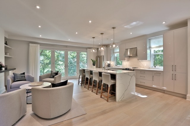 property at 33 Bloor St E