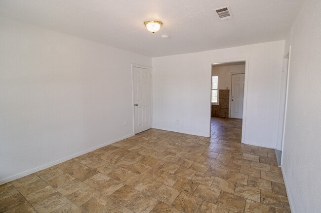 3306 2nd St in Lubbock, TX - Building Photo - Building Photo