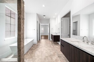 11107 Savannah Oaks Ln in Houston, TX - Building Photo - Building Photo