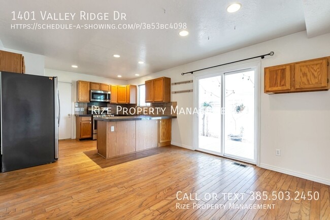 1401 Valley Ridge Dr