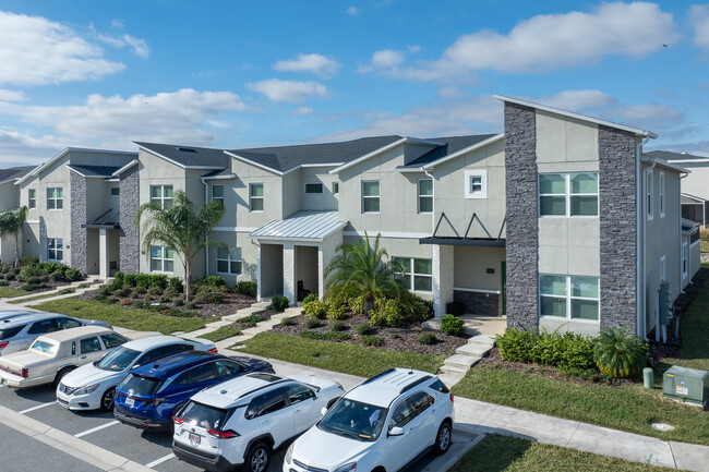 ChampionsGate Condos in Kissimmee, FL - Building Photo - Building Photo