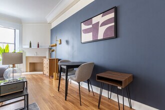 62 Boylston St in Boston, MA - Foto de edificio - Building Photo