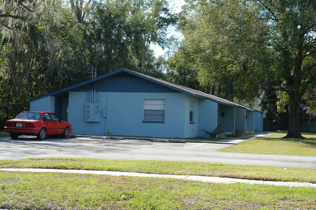 811 Idlewild Ave in Green Cove Springs, FL - Building Photo - Building Photo