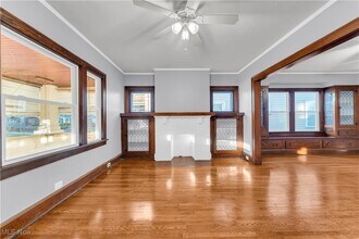 2101 Elbur Ave in Lakewood, OH - Building Photo - Building Photo