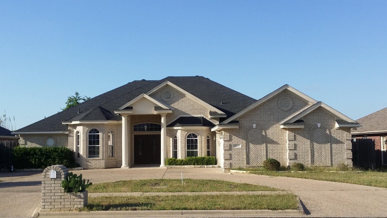 2107 Excel Dr in Killeen, TX - Foto de edificio