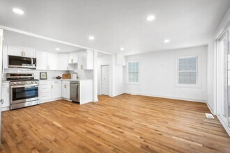 18 Talbot St in Montclair, NJ - Building Photo - Building Photo
