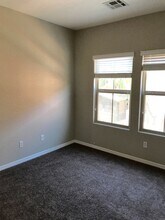 4650 Ranch House Rd in North Las Vegas, NV - Building Photo - Building Photo