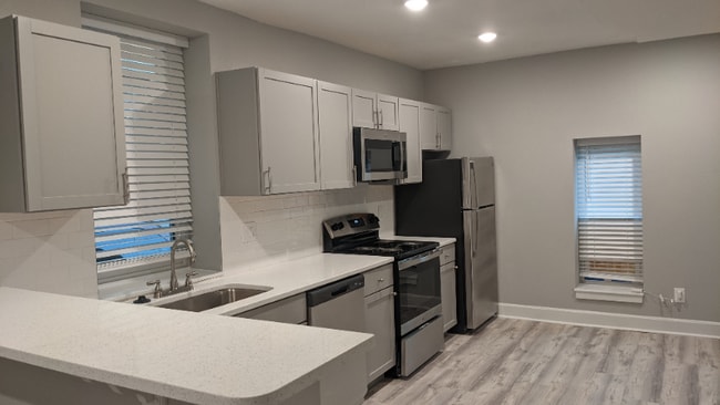 1205 E Armour Blvd in Kansas City, MO - Building Photo - Building Photo
