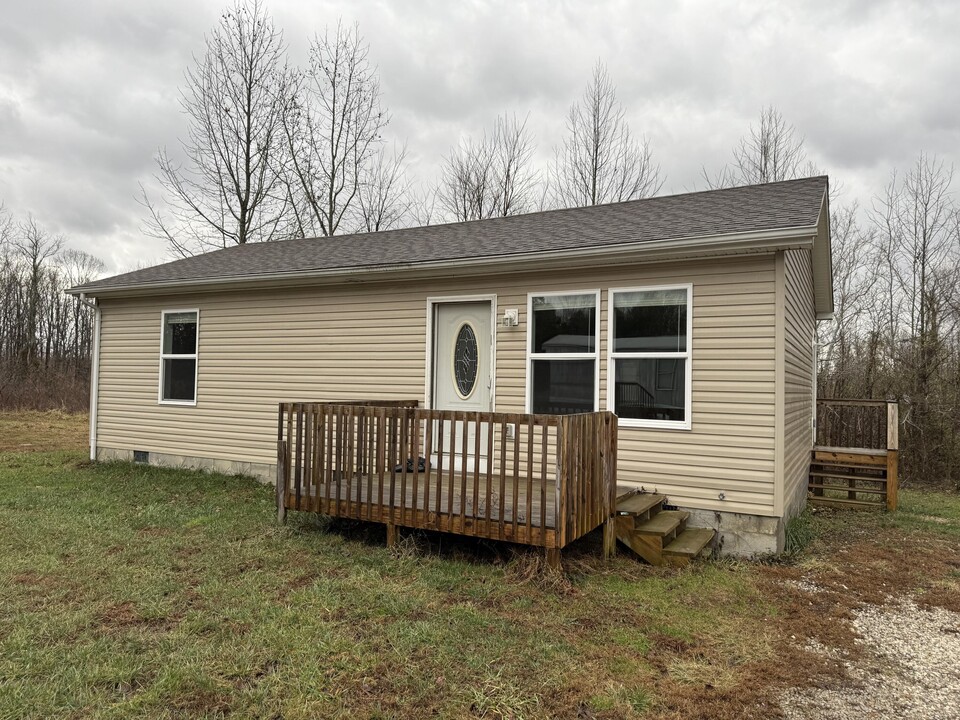 64 Kad Ct in Morehead, KY - Building Photo