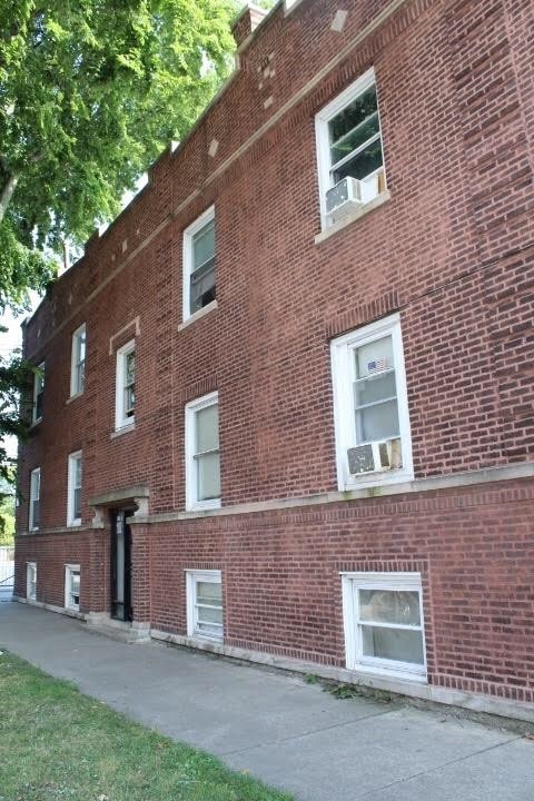 1623 W 61st St in Chicago, IL - Foto de edificio