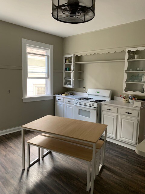 2816 N Fratney St in Milwaukee, WI - Building Photo - Building Photo