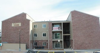 The Summit at Chambers Place Apartments