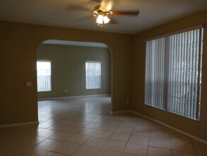 1268 Foxforrest Cir in Apopka, FL - Building Photo - Building Photo