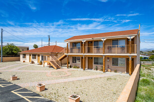 778 W Wickenburg Way Apartamentos