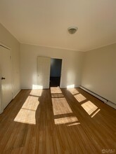 40 Pulaski Ave in Carteret, NJ - Building Photo - Building Photo